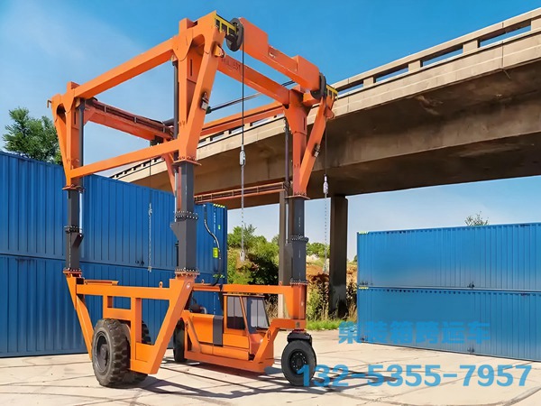 江西南昌集裝箱跨運(yùn)車(chē)液壓油相關(guān)故障?排查