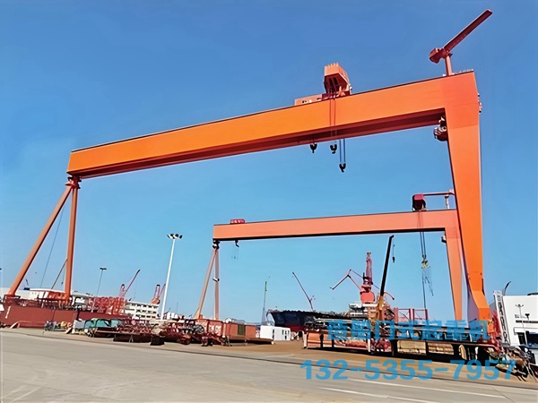 安徽安慶造船門式起重機(jī)廠家船用龍門吊如何工作的